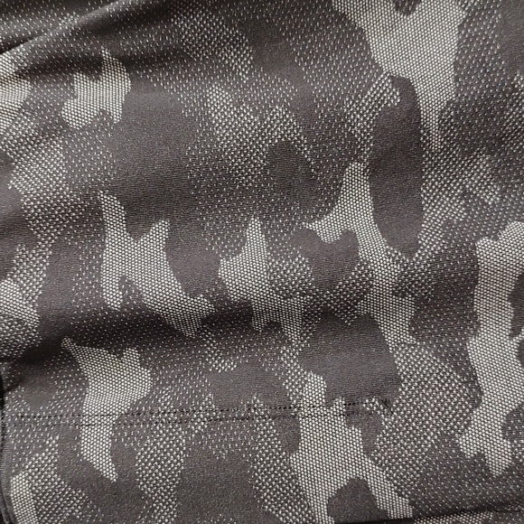 Lululemon Pace Breaker Short *9" UpdatedGlitch Camo Moon Blue Black Granite M - Picture 5 of 9